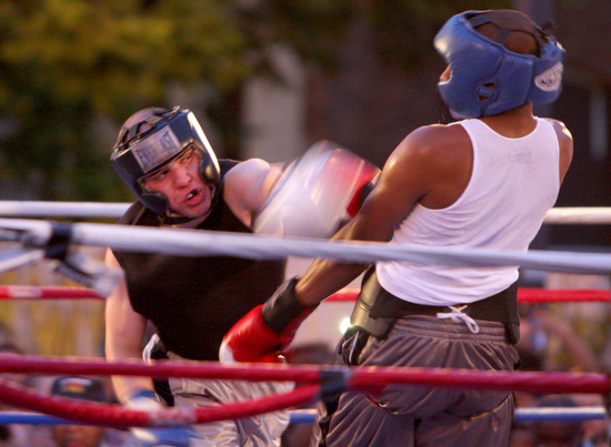 JulyFights 00008