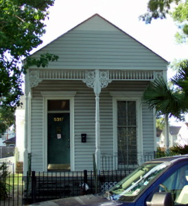 newman loyola house