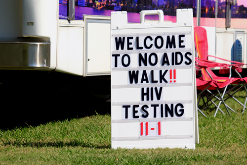 aidswalk1