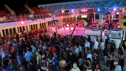 cruise line dancing