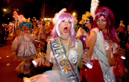 Crowds throng Uptown parade route for Babylon, Chaos and Muses – Uptown ...