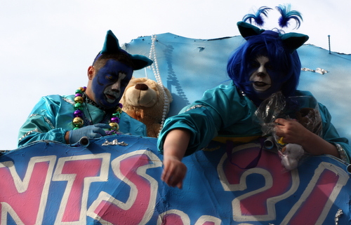 tucks forget pink elephants