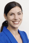 Dana Kaplan Headshot-001