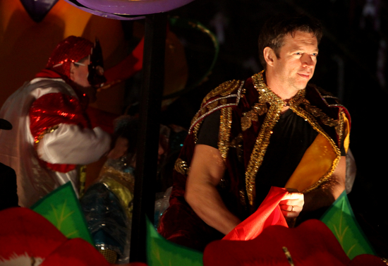 Harry Connick, Jr. leads the Orpheus parade. (Sabree Hill, UptownMessenger.com)