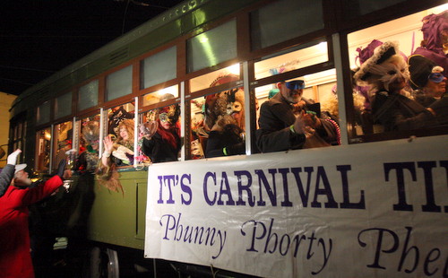 The Phunny Phorty Phellows begin their streetcar ride from the Willow Street car barn. (Robert Morris, UptownMessenger.com)