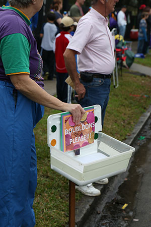Doubloons please!! Krewe of Carrollton 2014. (Zach Brien, UptownMessenger.com)