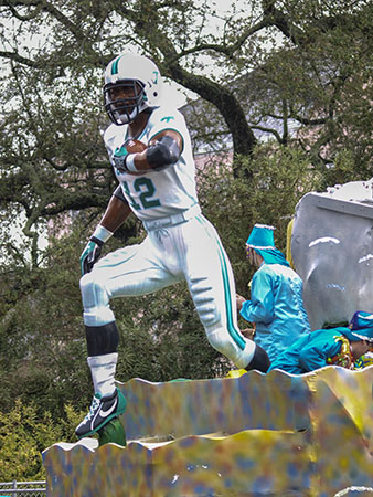 Float dedicated to the new Tulane Stadium currently under construction. Krewe of Alla, 2014. (Zach Brien, UptownMessenger.com)