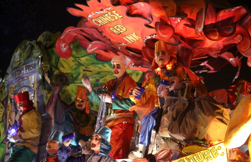 The Chaos "Hell to Pay" float satirized the national debt. (Robert Morris, UptownMessenger.com)