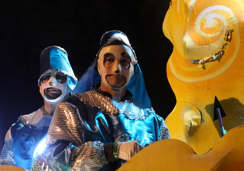 Riders on the "1948 Famous Rulers in History" float. (Robert Morris, UptownMessenger.com)