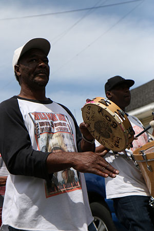 Percussion with the Hard Head Hunters Mardi Gras Indians on Super Sunday 2014. (Zach Brien, UptownMessenger.com)