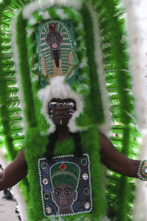 Mohawk Hunters Mardi Gras Indians on Super Sunday 2014. (Zach Brien, UptownMessenger.com)