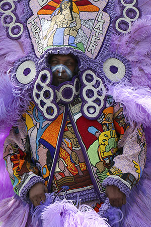 Hard Head Hunters Mardi Gras Indians on Super Sunday 2014. (Zach Brien, UptownMessenger.com)