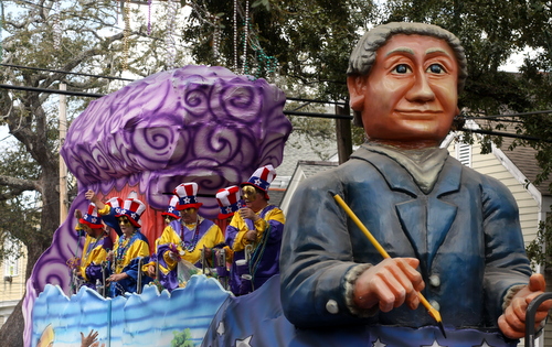 The Okeanos "President's Day" float. (Robert Morris, UptownMessenger.com)