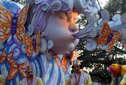 The Krewe of Proteus (Robert Morris, UptownMessenger.com)
