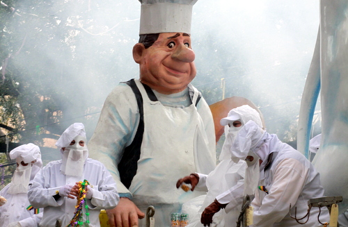 Riders on the Rex "Boeuf Gras" float. (Robert Morris, UptownMessenger.com)