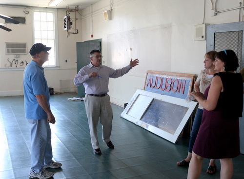 Jim MacPhaille, Keith Bartlett, Catherine MacPhaille and Marina Schoen of Lycee Francais discuss the potential of the former Carrollton courthouse in the former school cafeteria. (Robert Morris, UptownMessenger.com)