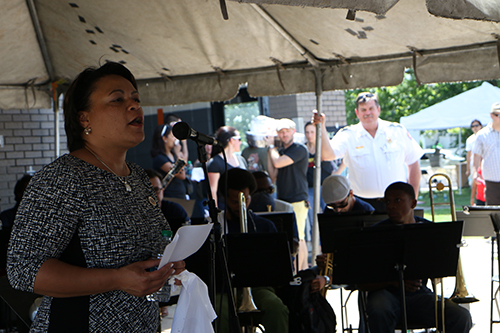 District B councilwoman LaToya Cantrell addresses the crowd before the Orchestra performs. (Zach Brien, UptownMessenger.com)