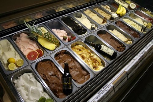 (photo via La Divina Gelataria on Facebook)