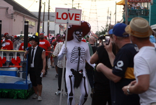 Scenes from the Krewe of Oak parade Saturday. (Robert Morris, UptownMessenger.com)