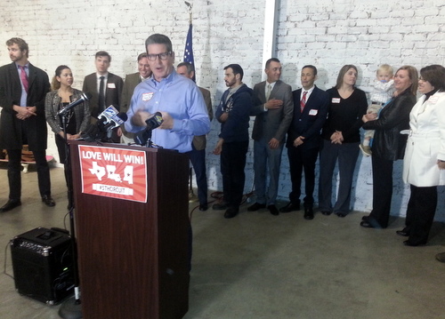 John Denison of the Forum for Equality introduces attorneys and plaintiffs in gay-marriage cases from Louisiana, Texas and Mississippi that will be heard Friday by the Fifth Circuit U.S. Court of Appeals. (Robert Morris, UptownMessenger.com)