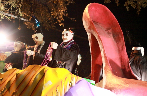The Druids' "Muses or Nyx" float. (Robert Morris, UptownMessenger.com)
