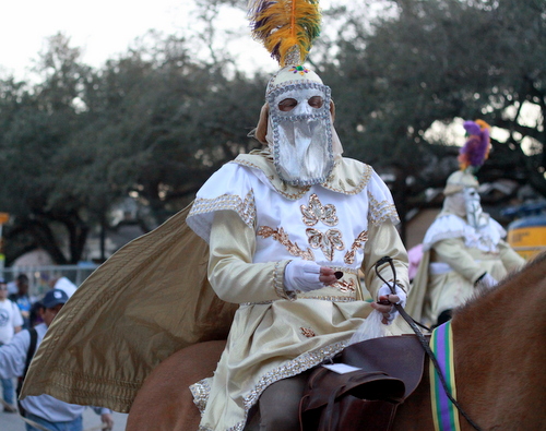 The Knights of Babylon parade up Napoleon Avenue on horseback. (Robert Morris, UptownMessenger.com)