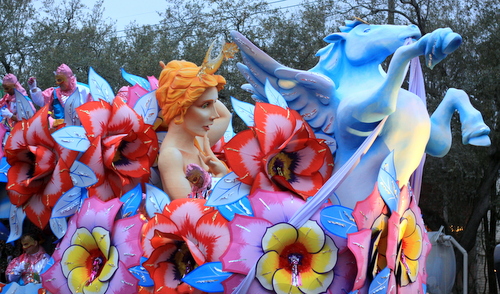 The Orpheus "Rising of the Mists" float. (Robert Morris, UptownMessenger.com)