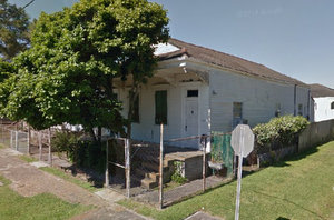 A May 2014 view of the same house from Google Maps. (via google.com)