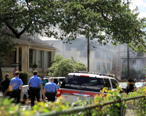 Smoke could be seen across Freret Street from Nashville. (Robert Morris, UptownMessenger.com)