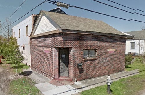 The house at 300 Cherokee Street was recommended for demolition. (March 2014 photo by Google Maps)