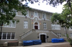 Work still continues on Audubon Charter School even as students return this week. (Robert Morris, UptownMessenger.com)