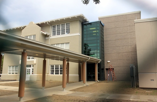 The modern new addition to the rear of Audubon Charter School. (Robert Morris, UptownMessenger.com)