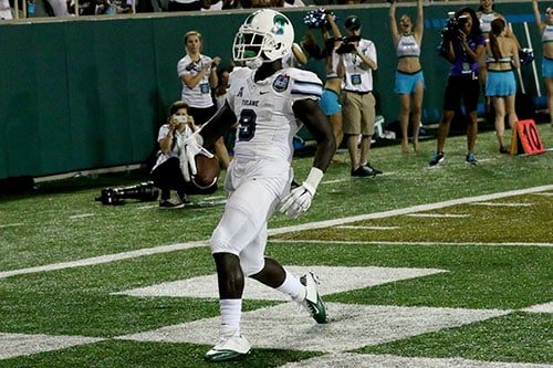 Wide receiver Teddy Veal strolls into the end zone for a 39-yard touchdown. (Zach Brien, UptownMessenger.com)