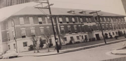 An undated photograph of the original Walter L. Cohen High School building was featured in a documentary video on YouTube about the school's alumni. (via wlcohenalumniassoc.org)