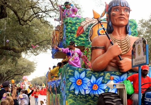 The Krewe of Choctaw rolls on Napoleon Avenue. (Robert Morris, UptownMessenger.com)