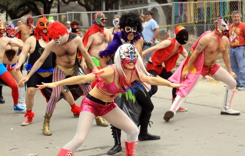 El Lucha Krewe performs in the Krewe of Freret parade on Napoleon Avenue. (Robert Morris, UptownMessenger.com)