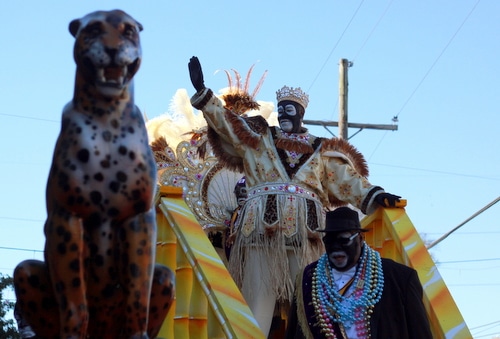 Zulu King Jay Banks waves to the St. Charles Avenue crowds. (Robert Morris, UptownMessenger.com)