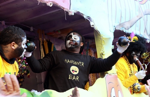 The Krewe of Zulu rides on St. Charles Avenue. (Robert Morris, UptownMessenger.com)