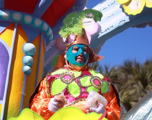 The Krewe of Rex rolls on St. Charles Avenue. (Robert Morris, UptownMessenger.com)