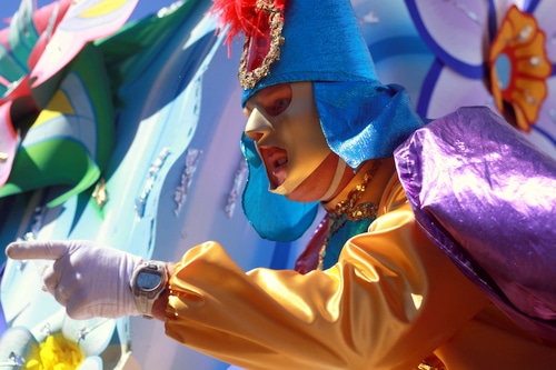 The Krewe of Rex rolls on St. Charles Avenue. (Robert Morris, UptownMessenger.com)